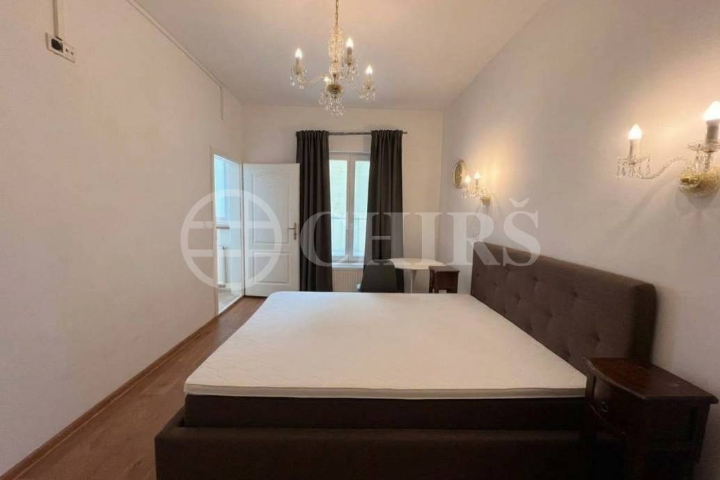 Pronájem bytu 1+kk, OV, 25 m2, ul. Salmovská 1517/14, Praha 2 - Nové město