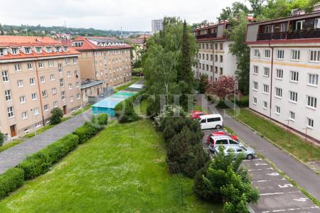 Prodej bytu 3+kk, OV, 107 m2, ul. Šárecká 1962/5, Praha 6 - Dejvice