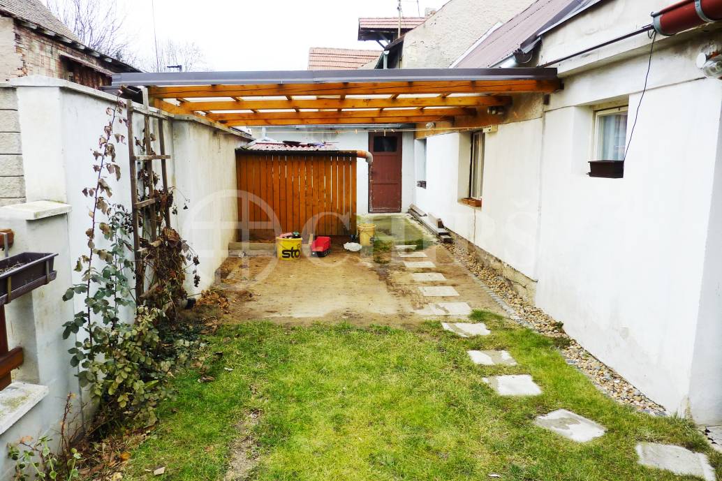 Prodej rodinného domu 2+1, OV, 60 m2, ul. Radovesice 55, Radovesice u Libochovic, okr. Litoměřice