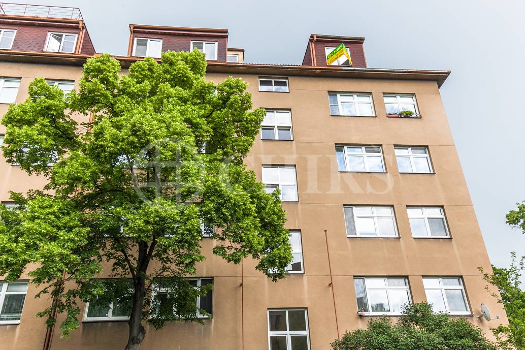 Pronájem bytu 2+kk, OV, 59m2, ul. Novorossijská 977/16, Praha 10 - Vršovice