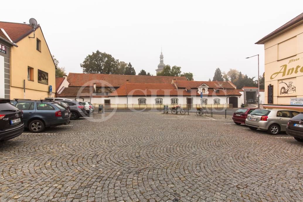 Prodej domu, OV, 223m2, ul. U Národní galerie 481, Praha 5 - Zbraslav