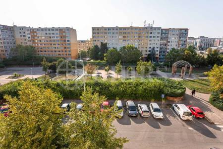 Prodej bytu 3+1 s lodžií, OV, 75m2, ul. Suchý vršek 2135/7, Praha 5 - Stodůlky