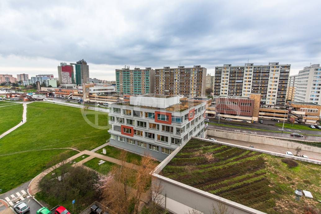 Pronájem bytu 3+1 s lodžii, DV, 75m2, ul.Steinerova 606/8, Praha 4 Háje.