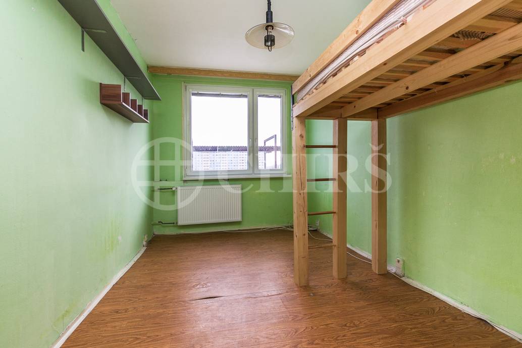 Prodej bytu 2+kk, DV, 45m2, ul. Kosmická 746/19, Praha 11 - Háje