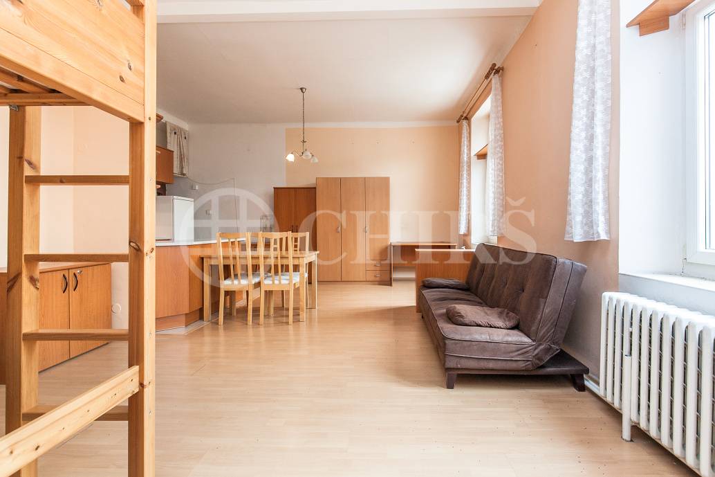 Prodej bytu 1+kk, OV, 40 m2, ul. Novovysočanská 219/19, Praha 9 - Vysočany