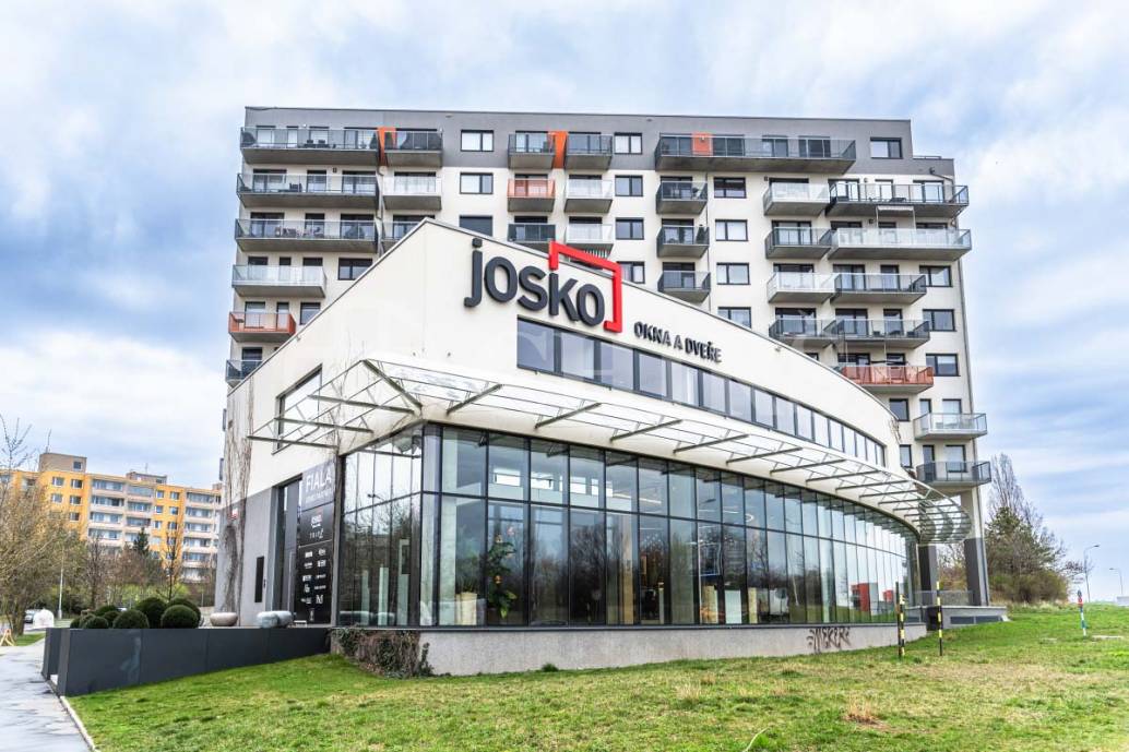Pronájem bytu 2+kk, 60m2, ul. Holýšovská 2923/4, Praha 5 Stodůlky