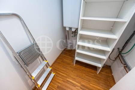 Pronájem bytu 2+kk s terasou, OV, 51m2, ul. Za vokovickou vozovnou 257/6, Praha 6 - Veleslavín