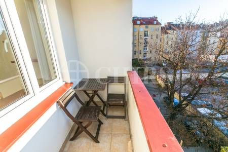Prodej bytu 3+1, OV, 74m2, ul. Bulharská 1401/38, Praha 10 - Vršovice
