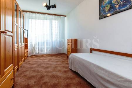 Pronájem bytu 4+1 s lodžií, DV, 86m2, ul. Fantova 1782/32, Praha 13 - Luka