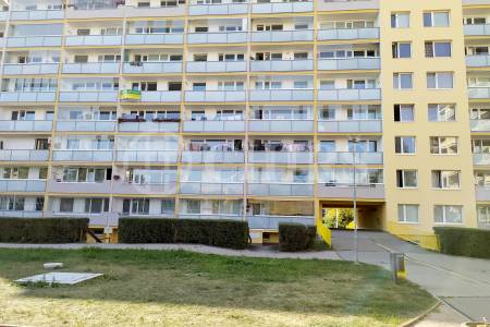 Prodej bytu 3+1 s lodžií, OV, 75m2, ul. Suchý vršek 2135/7, Praha 5 - Stodůlky