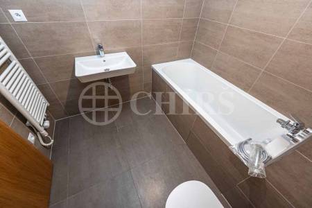 Prodej bytu 2+kk s balkonem, OV, 51m2, ul. U Průhonu 1624/1a, Praha 7 - Holešovice