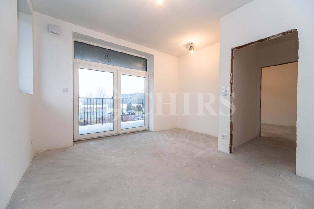 Prodej bytu 5+kk+pracovna s balkonem a zahradou, OV, 146m2, ul. Masarykova 1586/230, Rudná u Prahy