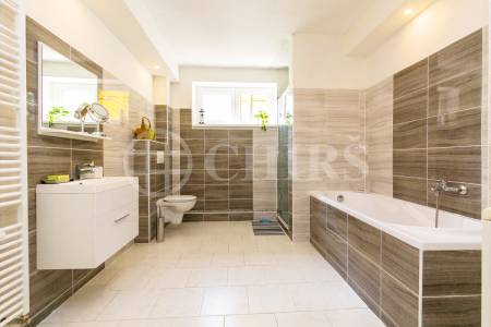Pronájem bytu 3+kk s terasou a garáží, OV, 86m2, ul. Vostrovská 2474/8, Praha 6 - Dejvice