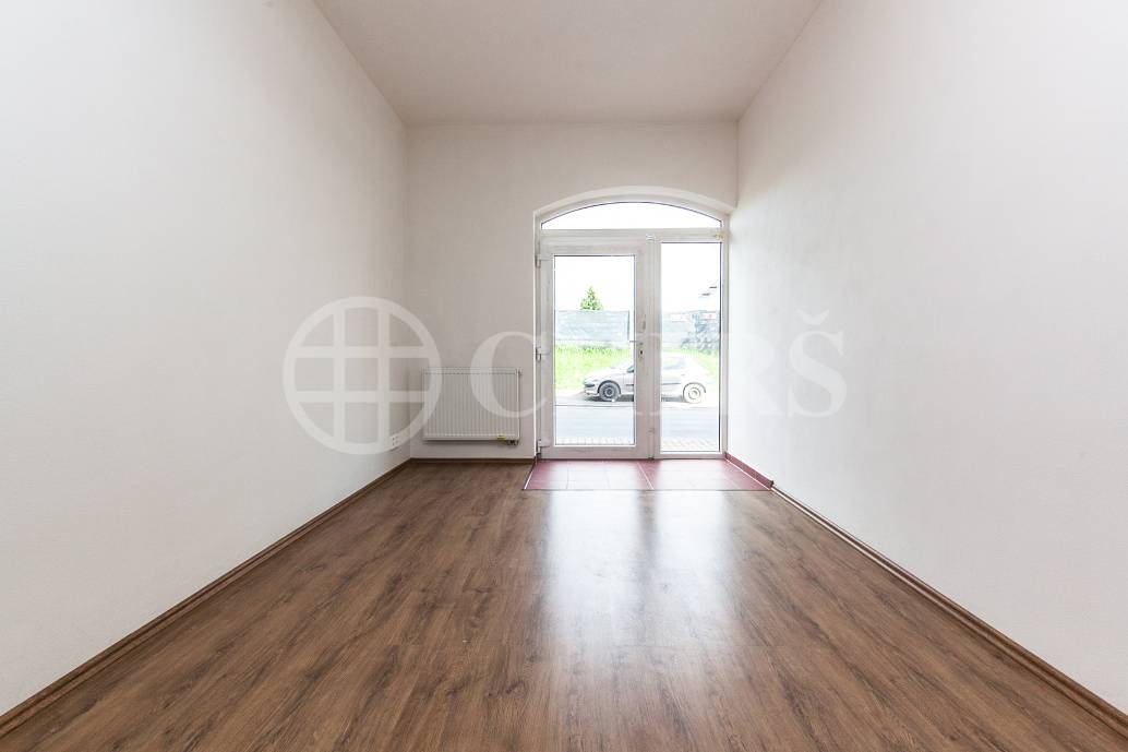 Prodej bytu 2+kk, OV, 41 m2, Komenského, Šestajovice 