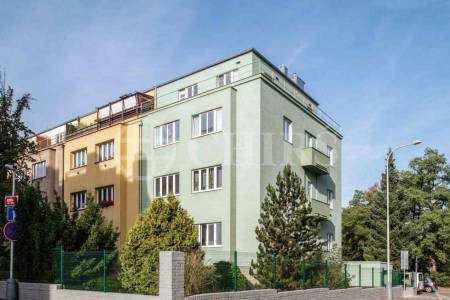 Prodej ubytovací jednotky 1+1, OV, 40,2 m², ul. Družstevní ochoz 1251/48, Praha 4 - Nusle