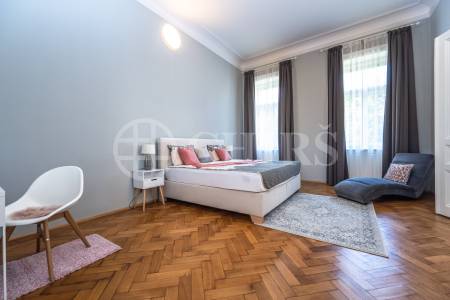 Prodej bytu 3+1, cca 140m2, OV, Sokolovská 66, Praha 8 - Karlín
