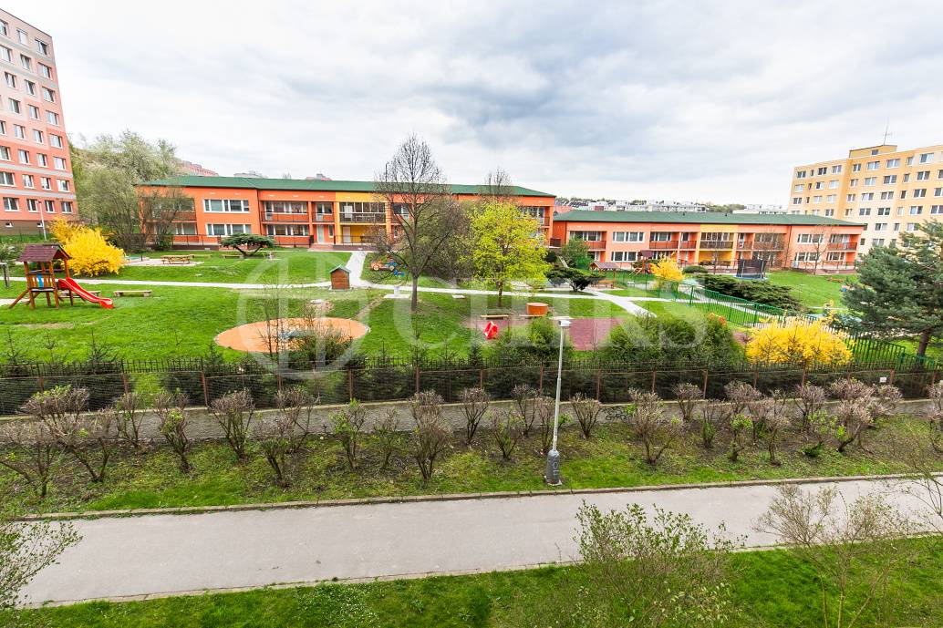 Prodej bytu 3+kk/L,OV,77m2, ul.Nevanova 1060/34, Praha 6 - Řepy