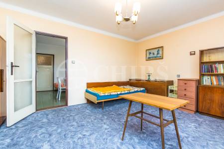 Pronájem bytu 2+1 s halou a dvěma lodžiemi, OV, 86 m2, ul. Podbabská 994/8, Praha 6 – Bubeneč 