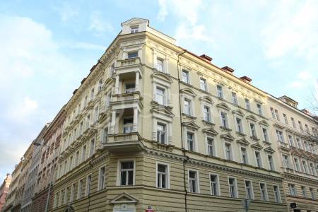 Prodej bytu 3+kk s balkonem, OV, 79m2, ul. Slezská 756/14, Praha 2 - Vinohrady
