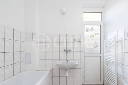 Prodej bytu 2+1/B, OV, 56,9 m2, ul. Družstevní ochoz 1251/48, Praha 4 - Nusle