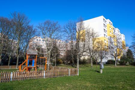 Pronájem bytu 1+kk, OV, 34 m2, ul. Nechvílova 1830/18, Praha 11 - Chodov