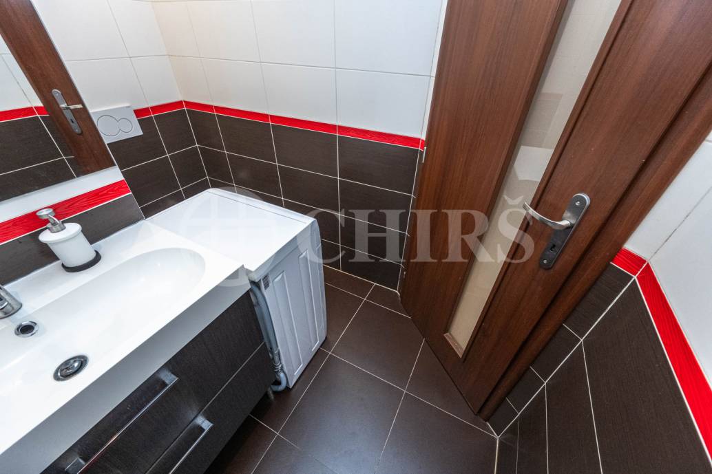 Prodej bytu 2+kk, OV, 48m2, ul. Nad Primaskou 895/43, Praha 10 - Strašnice