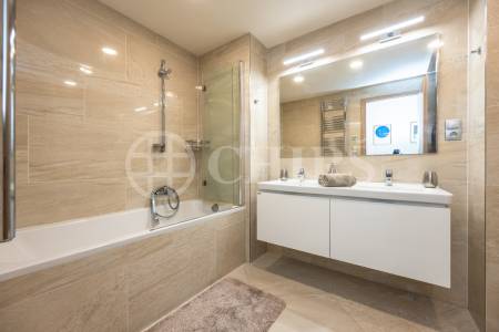 Prodej bytu 3+kk/L, sklep, garáž, OV, cca 100m2 vč. lodžie a sklepa, ul. Sokolovská 1019/312a, P-9
