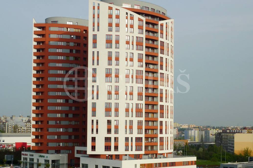 Pronájem bytu 1+kk, OV, 39m2, ul. Tlumačovská 2766/26, Praha 13 - Lužiny