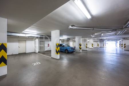 Pronájem bytu 3+kk s lodžií, balkonem, garážovým stáním a sklepem, OV, 96m2, ul. Nad Dalejským údolím 2688/1, Praha 5 - Stodůlky