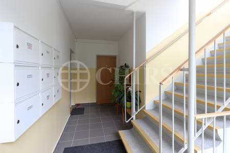 Prodej bytu 3+1 s lodžií, OV, 68m2, ul. Tetínská 291/7, Praha 5 - Radlice