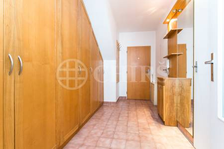 Pronájem bytu 2+1 s balkonem, OV, 66m2, ul. Sluneční nám. 2563/1, Praha 5 - Stodůlky