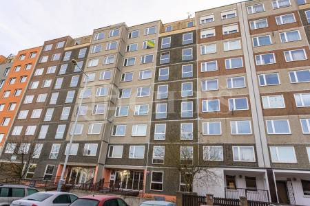 Prodej bytu 4+kk s lodžií, OV, 116m2, ul. Běhounkova 2308/15, Praha 5 - Stodůlky