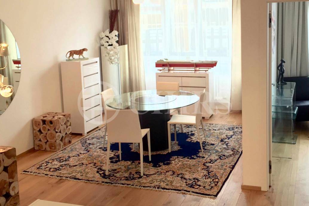 Pronájem zařízeného bytu 4+KK, 110m2, OV, Rezidence Flora - Jičínská 10, Praha 3 Vinohrady