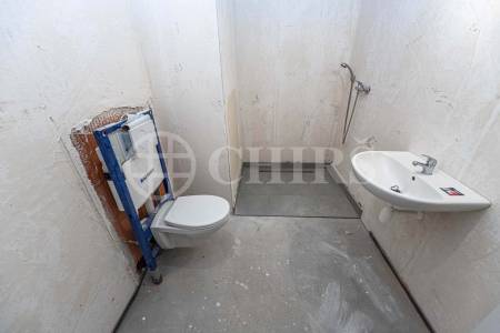 Prodej bytu 5+kk+pracovna s balkonem a zahradou, OV, 146m2, ul. Masarykova 1586/230, Rudná u Prahy