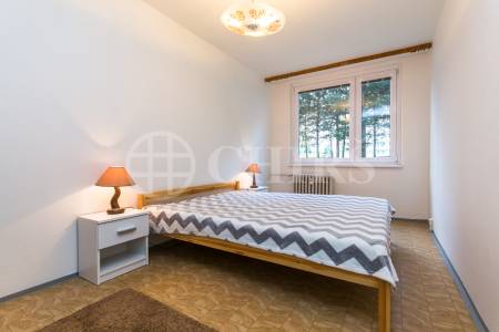 Pronájem bytu 3+1 s lodžií, DV, 81m2, ul. Borovanského 2379/18, Praha 13 - Velká Ohrada
