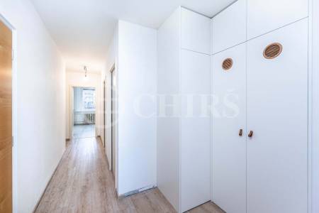 Pronájem bytu 3+kk s lodžií a sklepem, OV, 83m2, ul. Petržílkova 2486/46, Praha 5 - Stodůlky