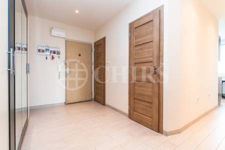 Prodej bytu 3+1/L, DV, 66m2, ul. Šatrova 663,  Praha 4 Kamýk