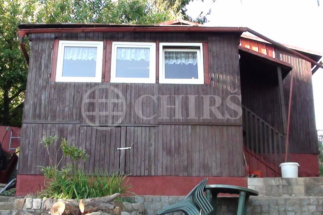 Prodej zrekonstruované chaty 2+1/Z, OV, 49m2, Praha 5 - Slivenec