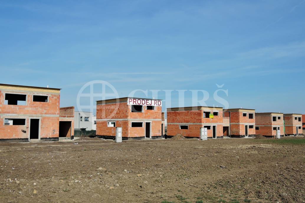 Prodej rodinného domu 4+kk, OV, 131m2, ul. Ve Výhledu, Praha 5 - Řeporyje