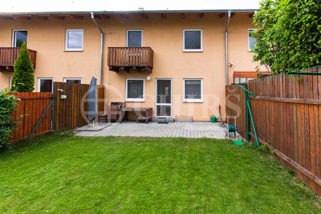 Prodej RŘD 4+kk, OV, 150 m2, ul. Oblouková 1309/23, Praha západ - Rudná