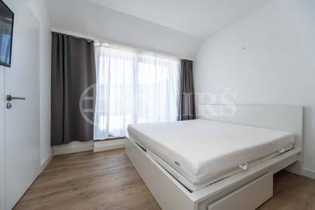 Pronájem bytu 4+kk se dvěma terasami, OV, 116m2, ul. Butovická 1006/20, Praha 5 - Jinonice