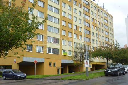 Prodej bytu 3+1/L, OV, 75m2, ul. Nad lesním divadlem 1215/6, P-4 Braník