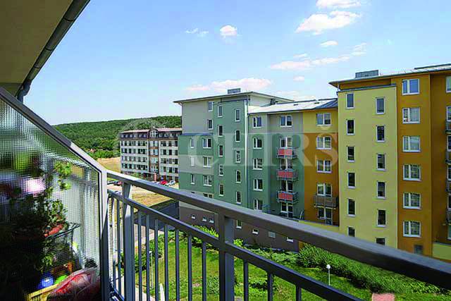 Pronájem bytu 2+kk/B/garážové stání, OV, ul. Merhoutova 429/4, P-4 Kunratice