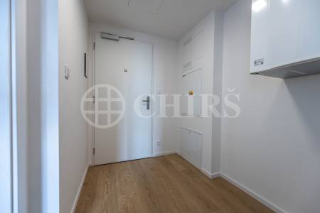 Pronájem bytu 2+kk s garážovým stáním a sklepem, OV, 44 m2, ul. Hábova 3209/5b, Praha 13 - Stodůlky