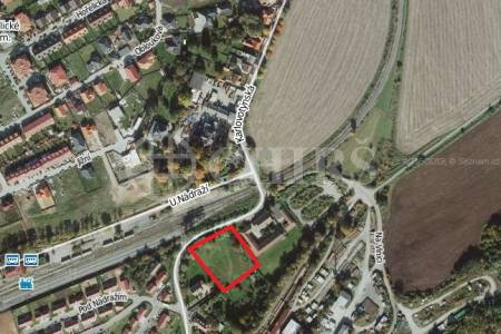 Prodej pozemku 4158 m2, ul. Karlovotýnská Praha - Západ, Nučice