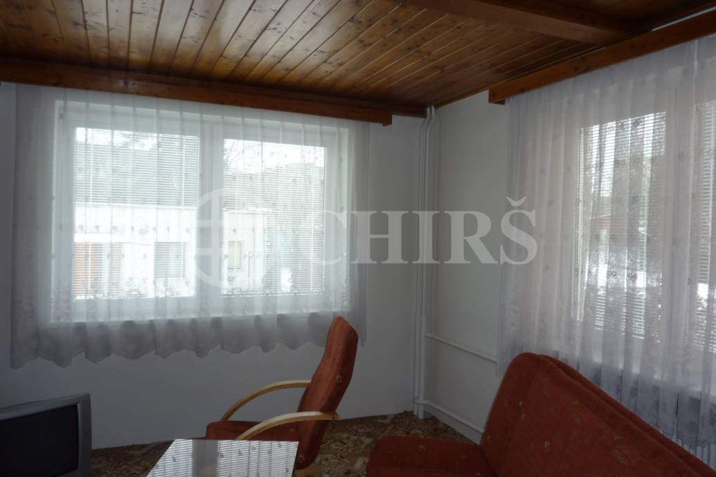 Pronájem bytu v RD 3+1/T, 90m2, OV, ul. U Lázní 628/14, P-4 Lhotka