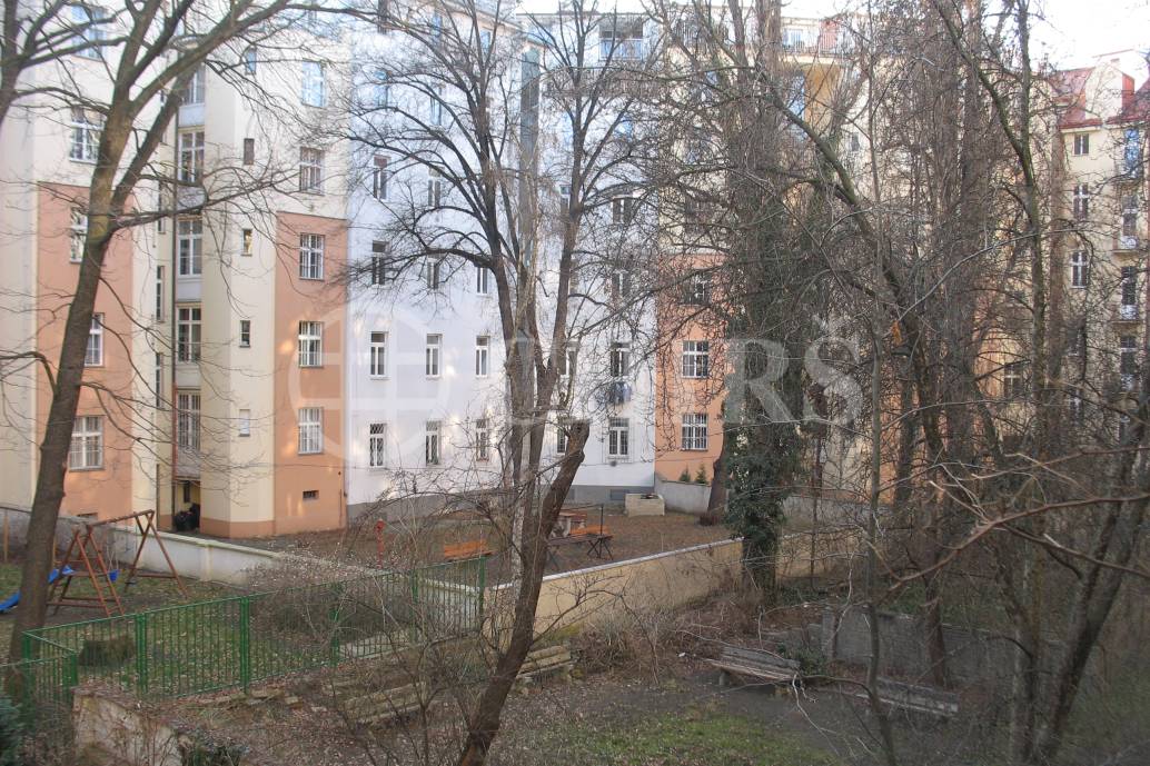 Prodej bytu 2+1, DV, 62m2, ul. Fibichova 1307/3, Praha 3 Žižkov