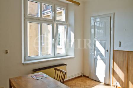 Prodej bytu 2+1, OV, 97m2, ul. Pod Rapidem 491/8, Praha 10 - Strašnice