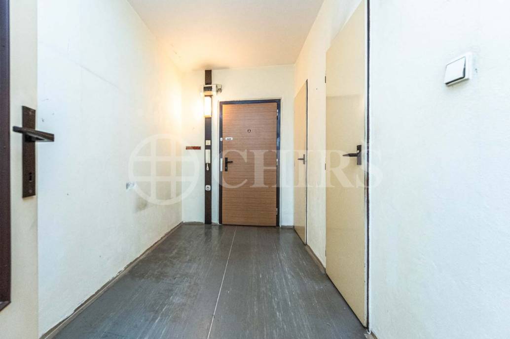 Prodej bytu 1+1 s balkonem a sklepem, DV, 65m², ul. Sartoriova 27/11, Praha 6 - Břevnov