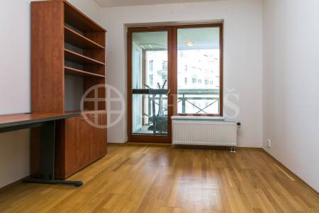 Pronájem bytu 4+1, 104 m2, ul. Paťanka 2611/5a, Praha 6 - Dejvice